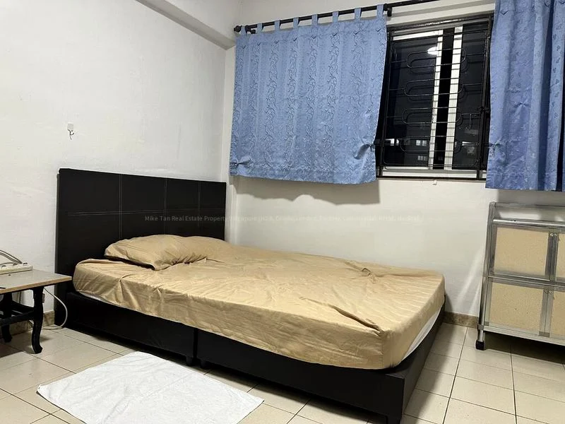Common Room (HDB) for Rent in  208 Tampines Street 21 - Image 4
