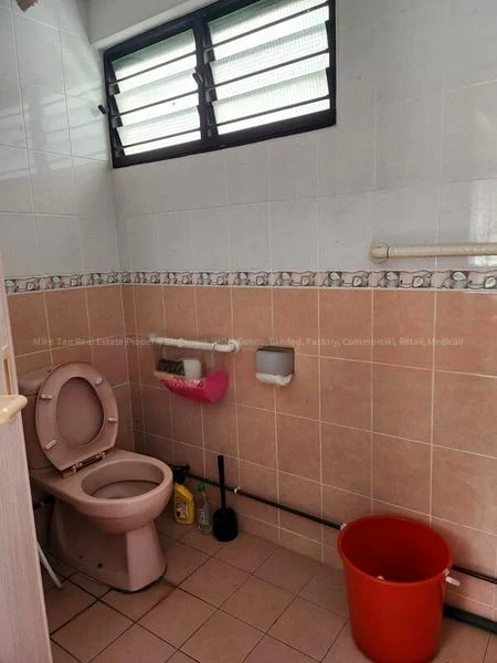 Common Room (HDB) for Rent in  208 Tampines Street 21 - Image 5