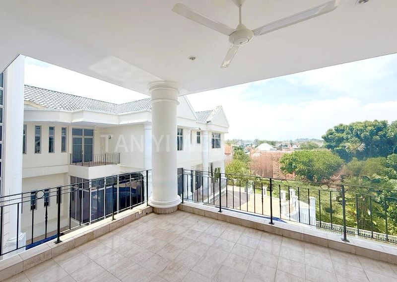 6 Bed Bungalow (Landed) for Rent in  Villas Holland - Image 4