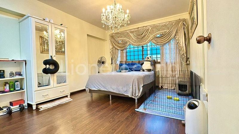 Executive HDB for Sale in  543 Pasir Ris Street 51 - Image 12