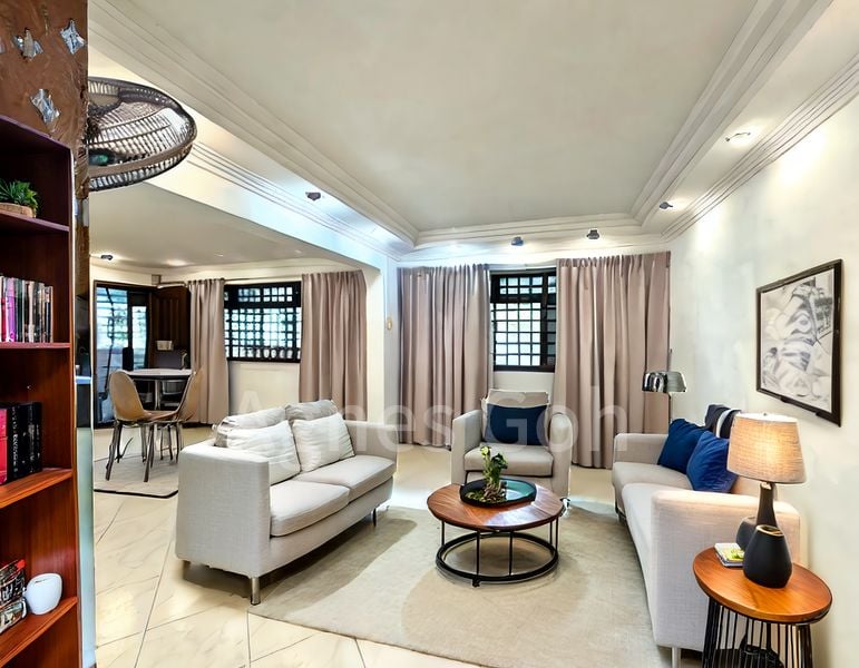 4 Room (4NG) HDB for Sale in 204 Jurong East Street 21 - Image 2