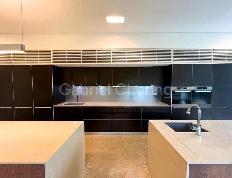 5 Bed Bungalow (Landed) for Rent in  Swiss Club Park - Image 1