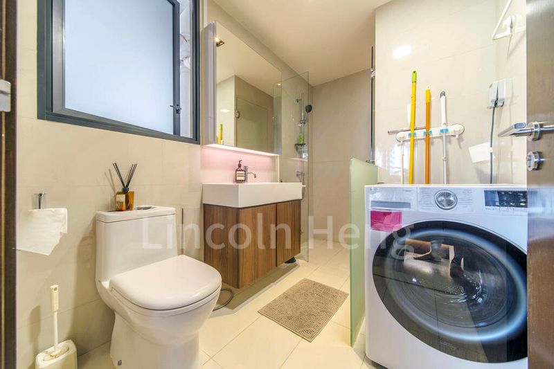 1 Bed Apartment (Condo) for Sale in  Bukit Panjang Plaza - Image 8