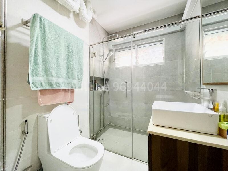 Executive HDB for Sale in  606 Choa Chu Kang Street 62 - Image 11