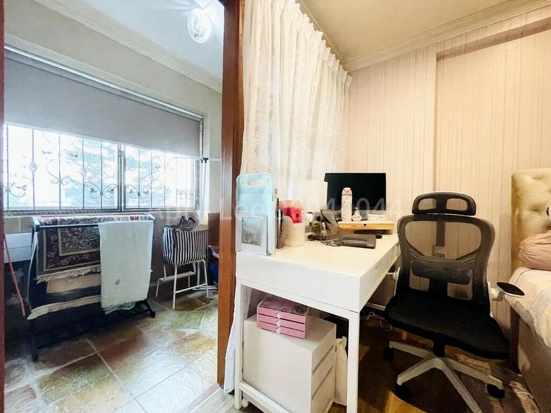 Executive HDB for Sale in  606 Choa Chu Kang Street 62 - Image 10