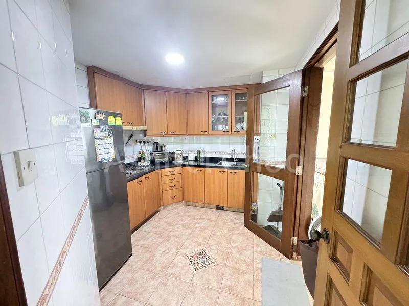 Master Room (Condo) for Rent in  Eastvale - Image 3