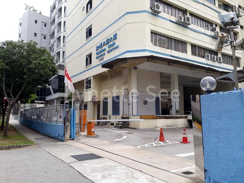 Light Industrial (B1) for Rent: Golden Wall Flatted Factory - Image 2