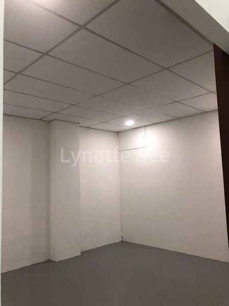 Light Industrial (B1) for Rent: Golden Wall Flatted Factory - Image 4