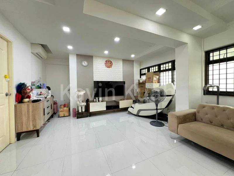 4 Room (4A) HDB for Sale in  602 Woodlands Drive 42 - Image 2