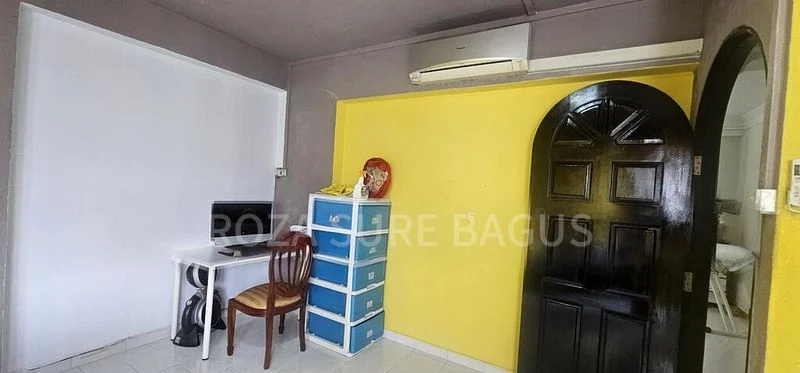 Common Room (HDB) for Rent in  346 Yishun Avenue 11 - Image 2