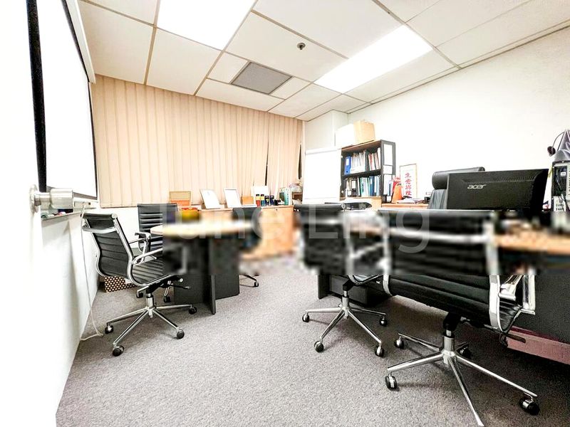 Office for Sale in  International Plaza - Image 2