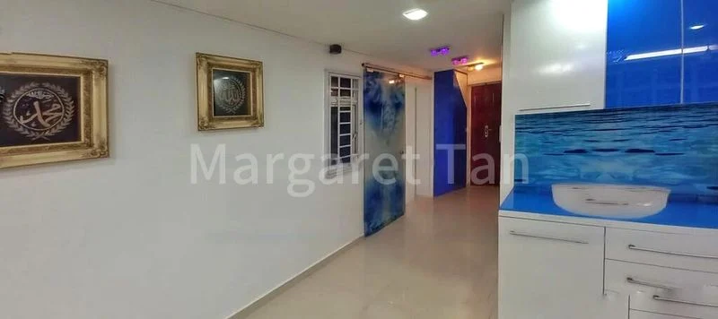 5 Room (5I) HDB for Sale in  2A Upper Boon Keng Road - Image 4