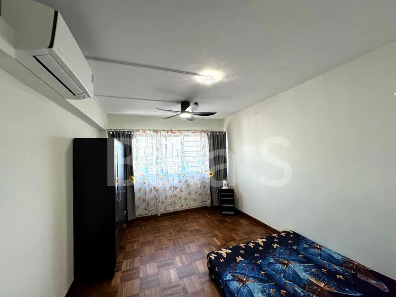 5 Room (5I) HDB for Rent in  437 Ang Mo Kio Avenue 10 - Image 11
