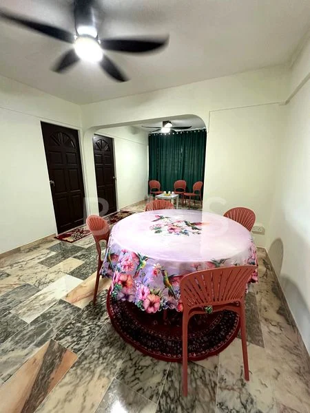 5 Room (5I) HDB for Rent in  437 Ang Mo Kio Avenue 10 - Image 6