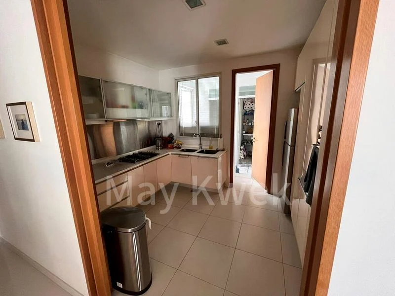 3 Bed Condo for Rent in  The Sea View - Image 2