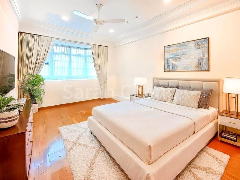 6 Bed Bungalow (Landed) for Sale in  Holland Grove Drive - Image 17