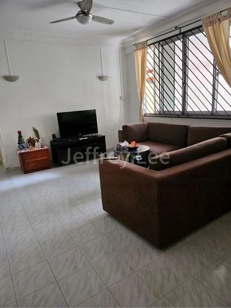 Common Room (HDB) for Rent in  159 Simei Road - Image 1