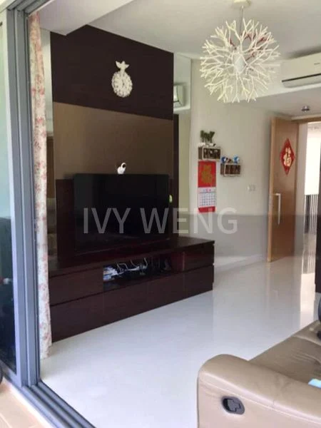 3 Bed Condo for Rent in  Hedges Park Condominium - Image 3