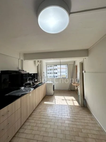 4 Room (4A) HDB for Rent in  27 Telok Blangah Way - Image 8