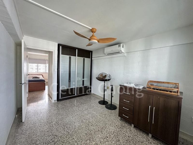 4 Room (4A) HDB for Rent in  27 Telok Blangah Way - Image 7