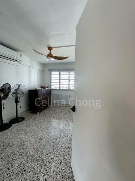 4 Room (4A) HDB for Rent in  27 Telok Blangah Way - Image 4