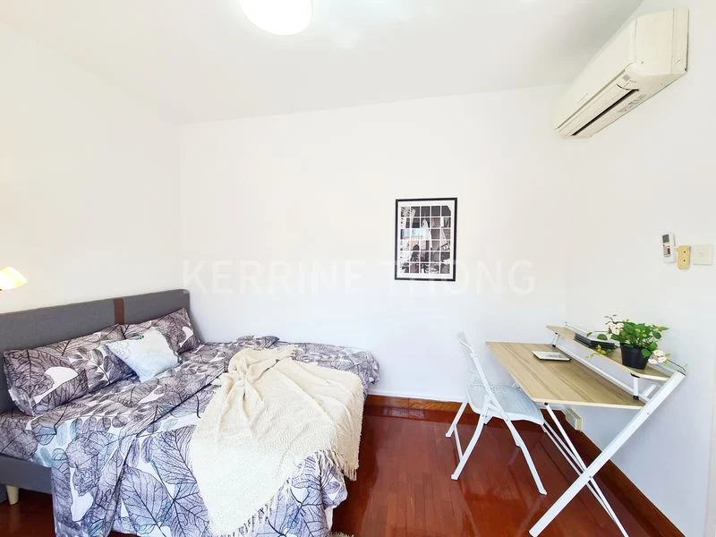 Master Room (Landed) for Rent in  Chempaka Kuning Link - Image 16
