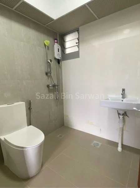 Common Room (HDB) for Rent in 613A Tampines North Drive 1 - Image 4