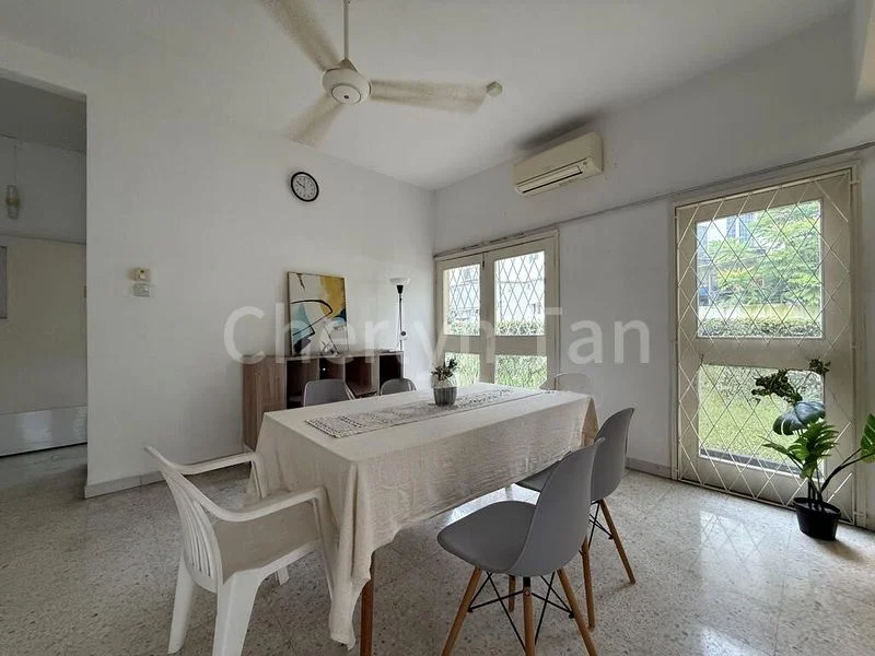 5 Bed Bungalow (Landed) for Rent in  Clementi Park - Image 9