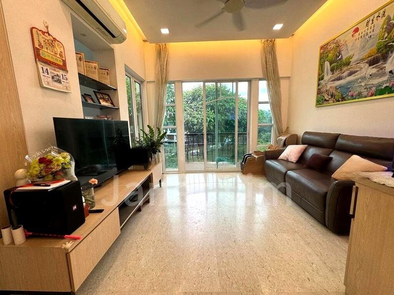 4 Bed Condo for Sale in  Sunrise Gardens - Image 1