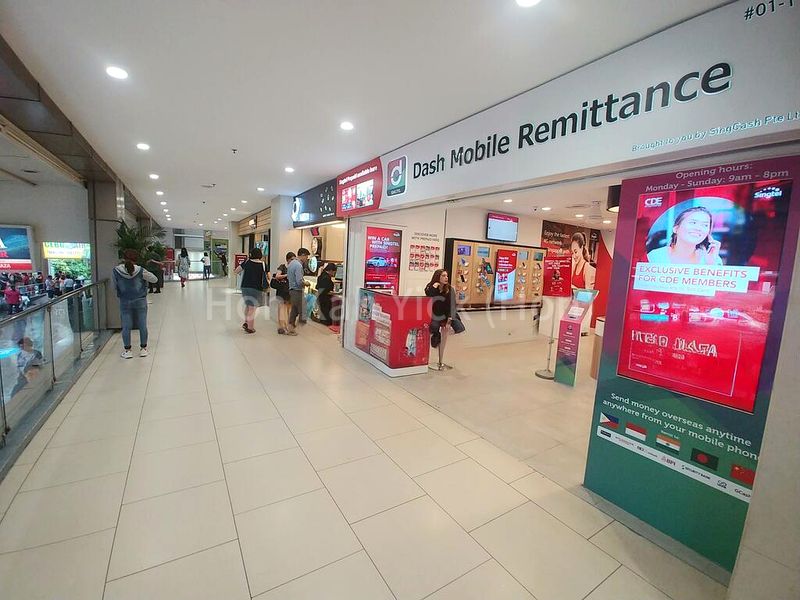 Shop / Shophouse for Sale: Prime Lucky Plaza Shop Facing Orchard Road - Image 7