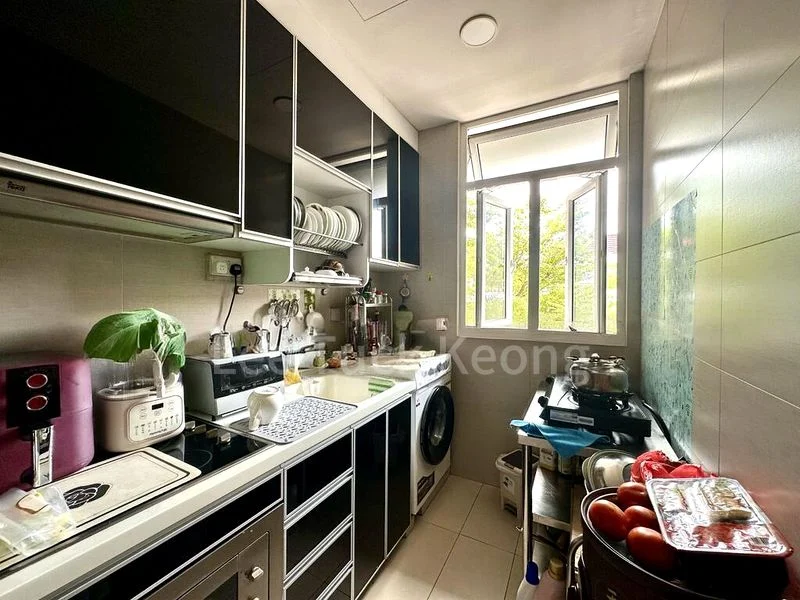 Common Room (Condo) for Rent in Onan Suites - Image 5