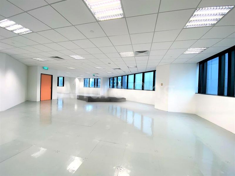 Office for Rent: Republic Plaza - Image 4