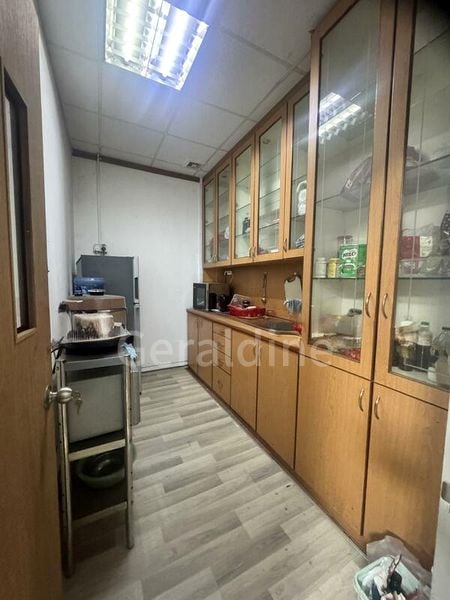 Factory / Workshop (B2) for Sale: Tuas factory, with a dormitory. - Image 1