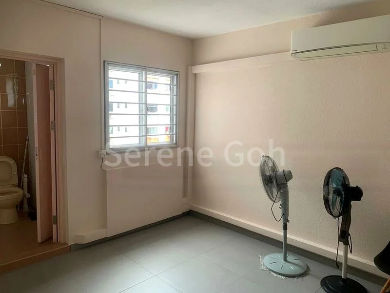 4 Room (4A) HDB for Rent in 416 Bukit Batok West Avenue 4 - Image 3