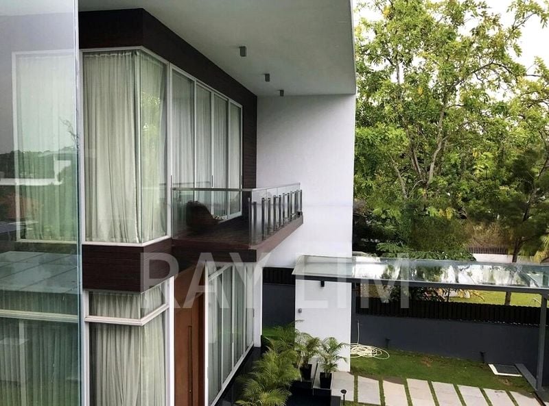 6 Bed Bungalow (Landed) for Rent in  Toh Estate - Image 8