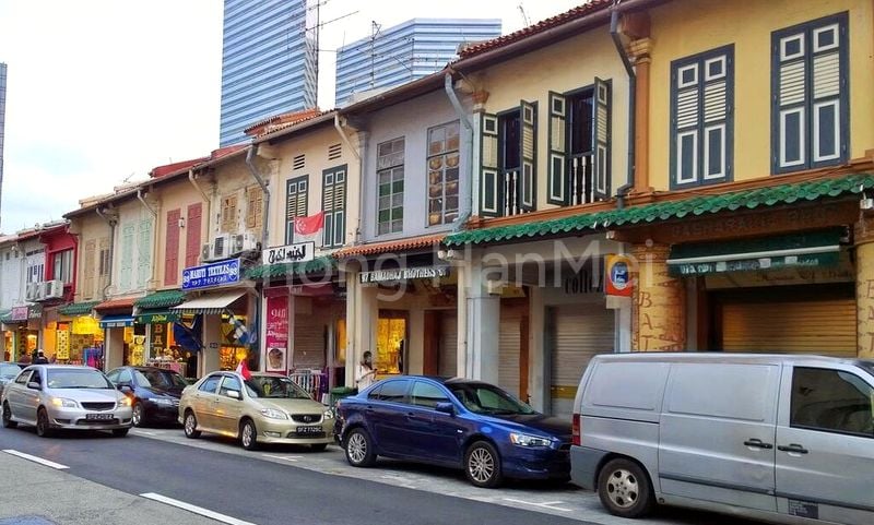 Shop / Shophouse for Sale: FH or 999 Year Arab Street Conservation Shophouse - Image 2