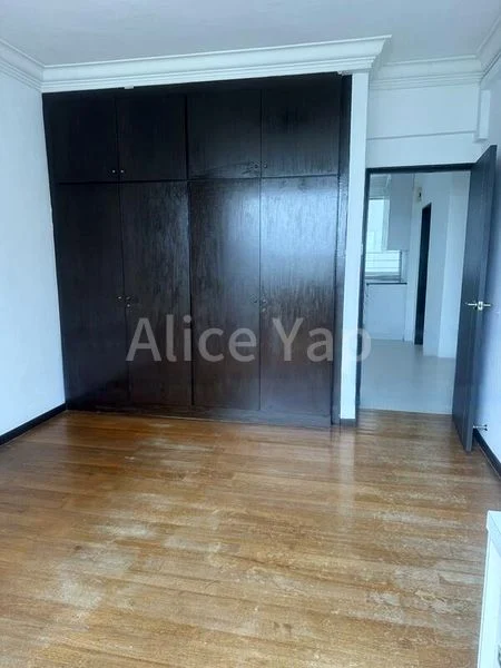 4 Bed Apartment (Condo) for Sale in  Rajah Tower - Image 9