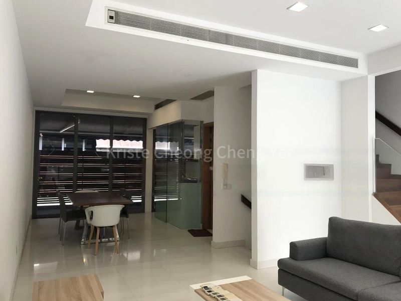 5 Bed Cluster House (Landed) for Rent in  Hillcrest Villa - Image 1