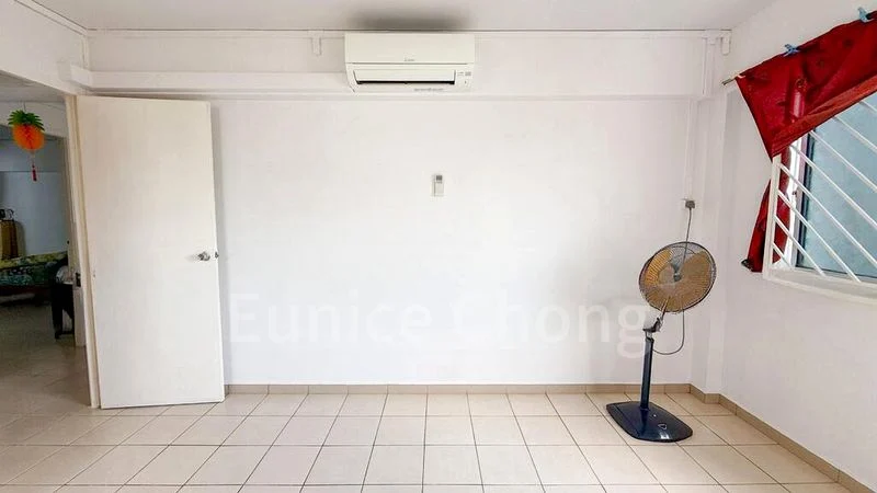 Common Room (HDB) for Rent in  329 Yishun Ring Road - Image 4