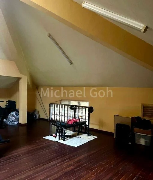 7 Bed Corner Terrace (Landed) for Sale in  Apollo Gardens - Image 4