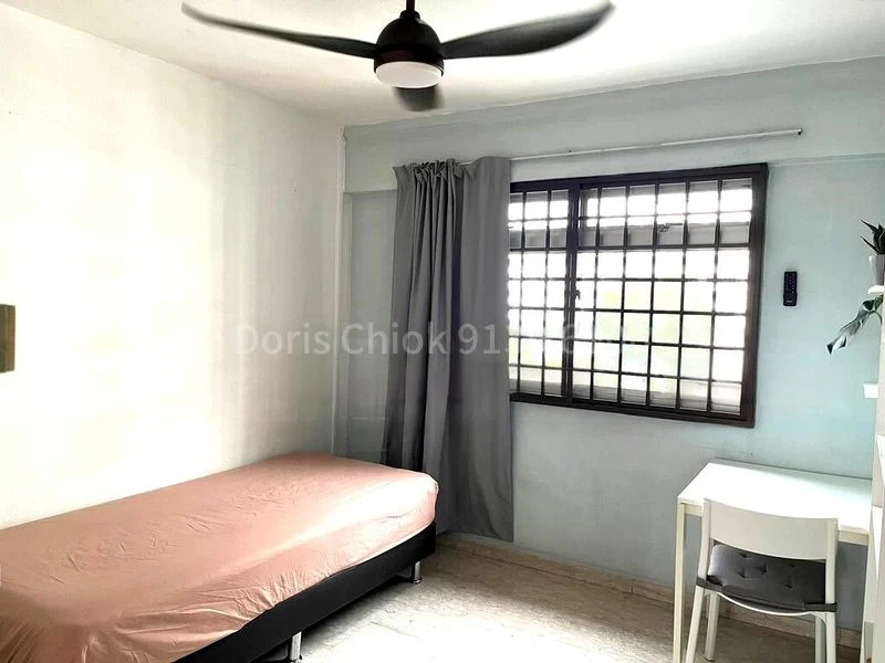 Room (HDB) for Rent in  325 Woodlands Street 32 - Image 3