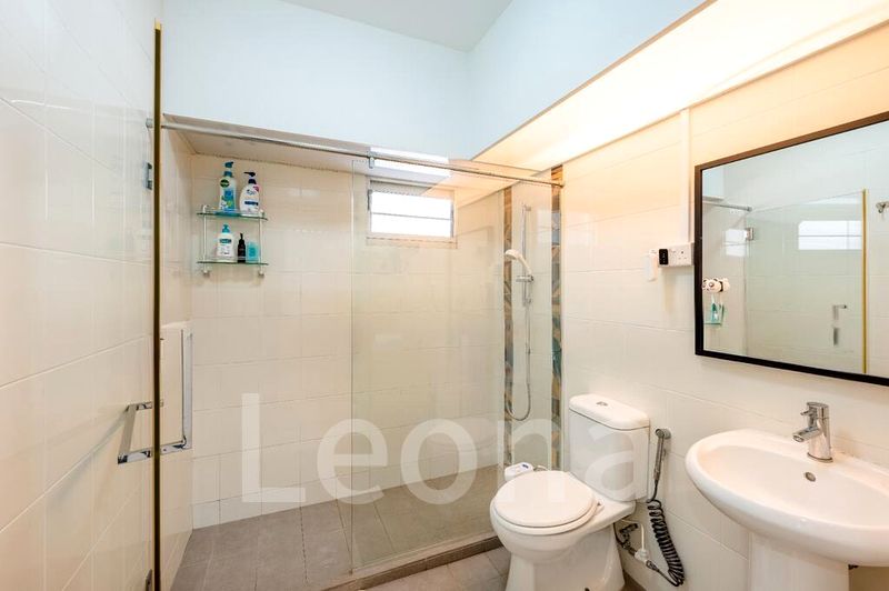 5 Room (5I) HDB for Sale in  426D Yishun Avenue 11 - Image 8