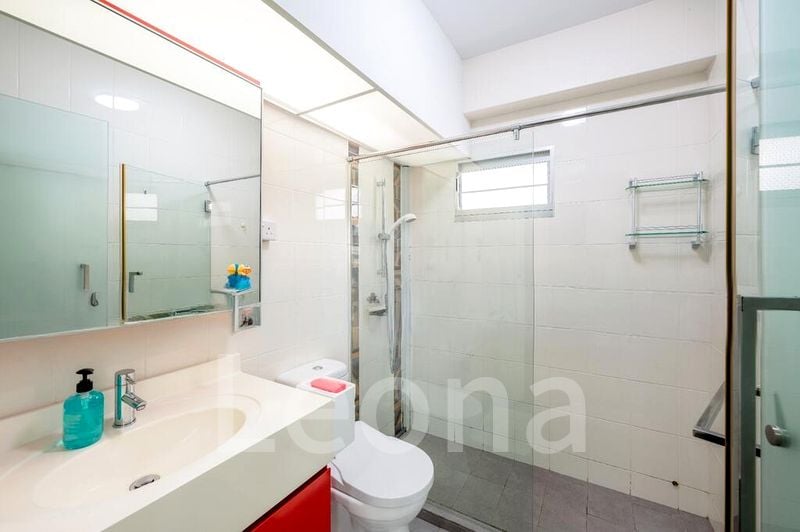 5 Room (5I) HDB for Sale in  426D Yishun Avenue 11 - Image 7