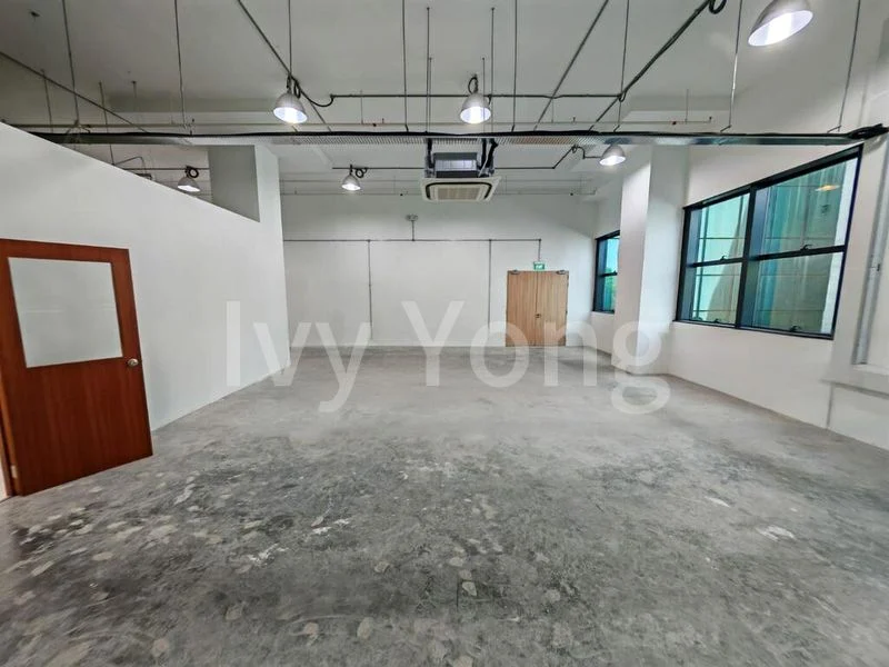 Light Industrial (B1) for Rent: Interlocal Centre - Image 3