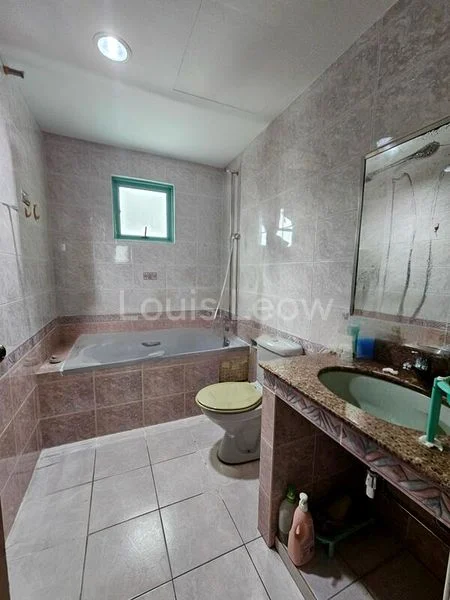 2 Bed Condo for Sale in  Balmy Court - Image 4