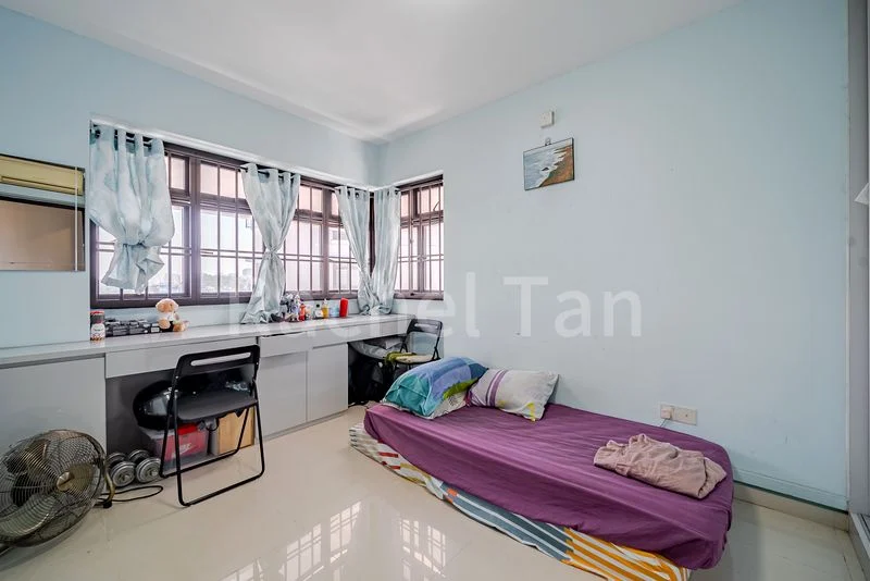 4 Room (4A) HDB for Sale in  26D Jalan Membina - Image 2