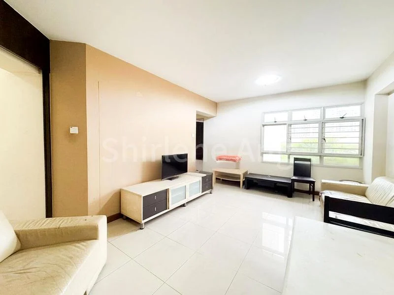 4 Room (4A) HDB for Rent in  406B Fernvale Road - Image 2