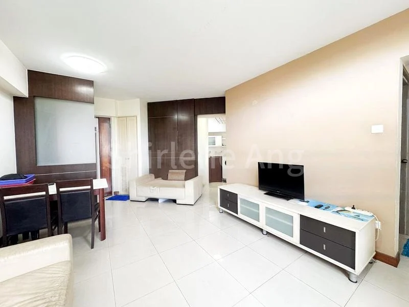 4 Room (4A) HDB for Rent in  406B Fernvale Road - Image 3