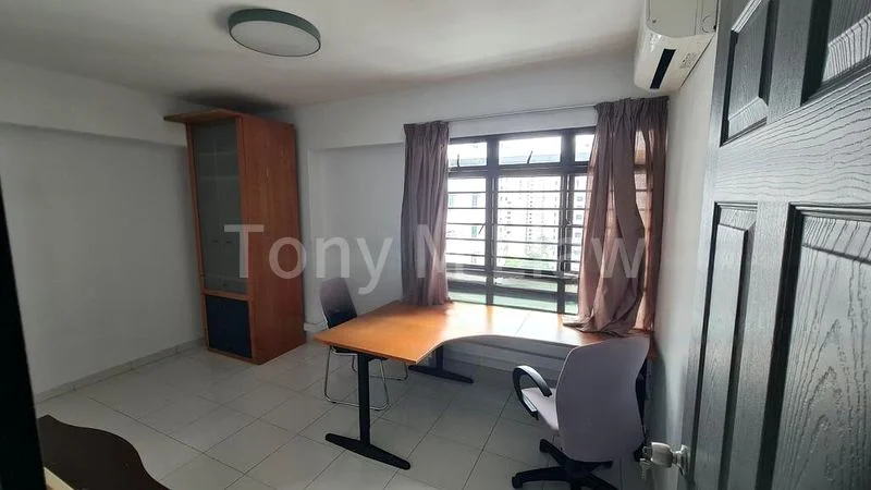 5 Room (5A) HDB for Rent in  656 Senja Road - Image 6