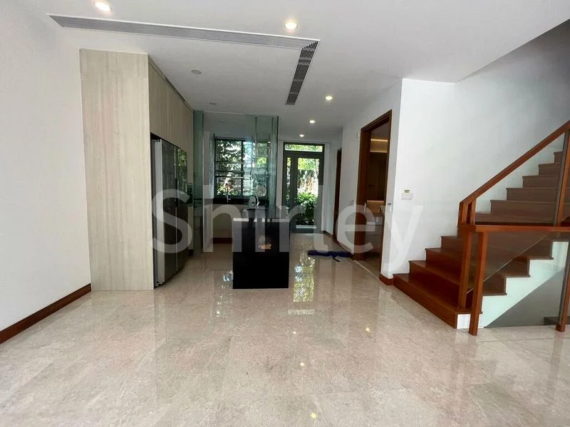 5 Bed Cluster House (Landed) for Rent in  Greenwood Mews - Image 9